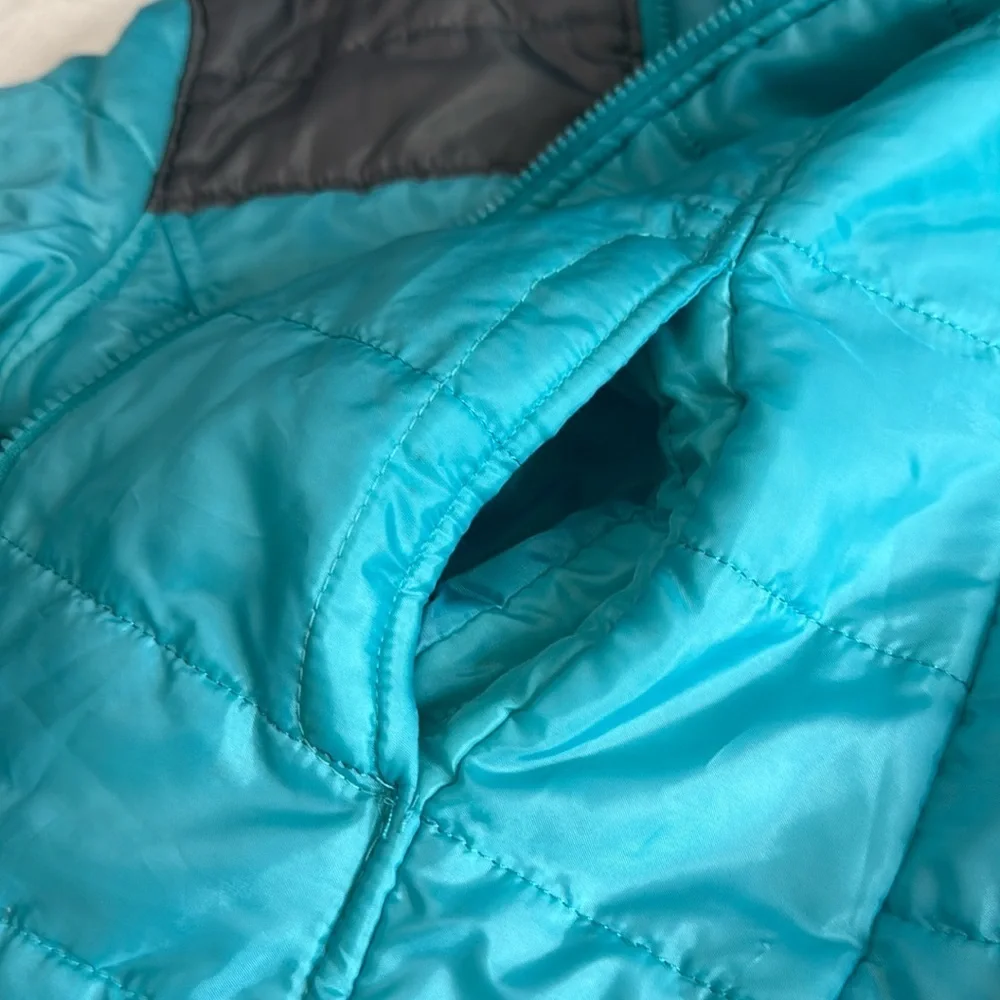 Magellan Teal and Gray Unisex Puffer Jacket